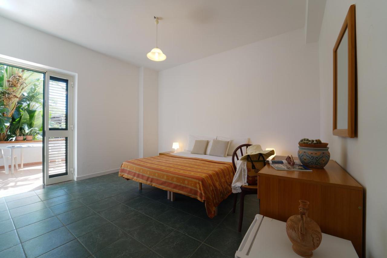 Europa Rooms And Restaurant Capo Vaticano Esterno foto