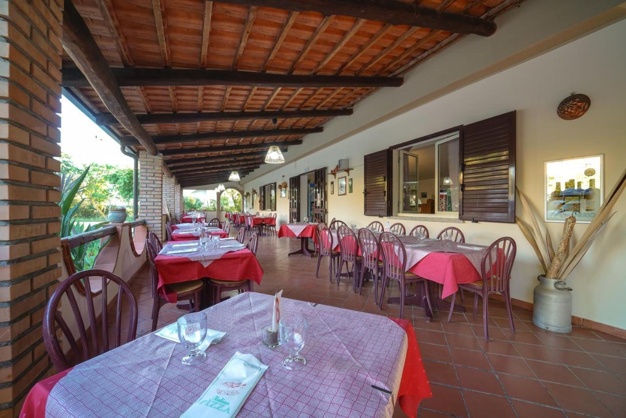 Europa Rooms And Restaurant Capo Vaticano Esterno foto