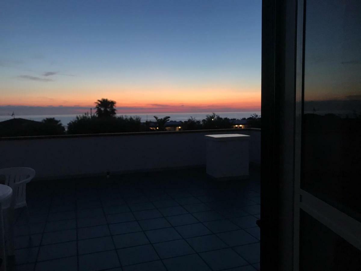 Europa Rooms And Restaurant Capo Vaticano Esterno foto
